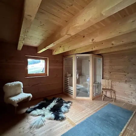 Chalet Bine Luxury Mountain Chalet *